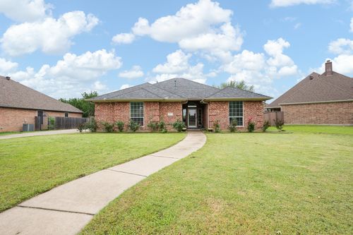 1617 Spencer Ln, Cleburne, TX, 76033-7527 | Card Image