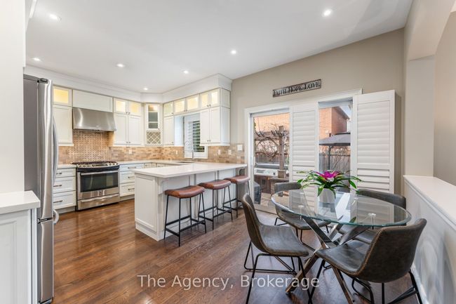 3349 Cline St, House other with 3 bedrooms, 4 bathrooms and 2 parking in Burlington ON | Image 12