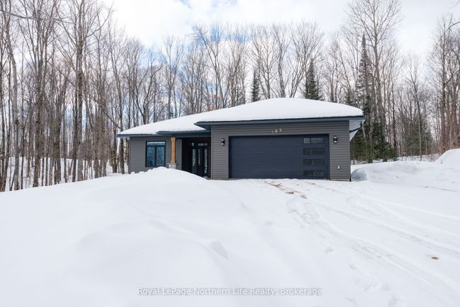 109 Greenwood Dr, House other with 3 bedrooms, 2 bathrooms and 8 parking in Bonfield ON | Image 45