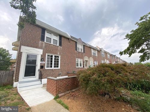 230 Westbrook Dr, Clifton Hts, PA, 19018-1117 | Card Image