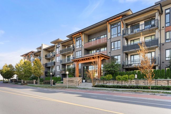 210 - 31158 Westridge Place, Condo with 2 bedrooms, 2 bathrooms and 1 parking in Abbotsford BC | Image 1