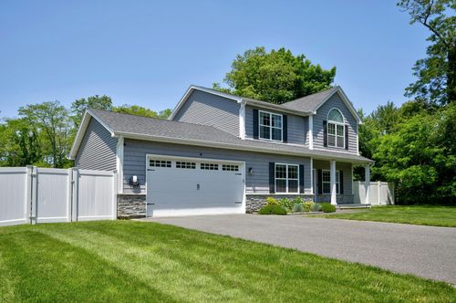 1644 Coates Ave, Holbrook, NY, 11741-2432 | Card Image