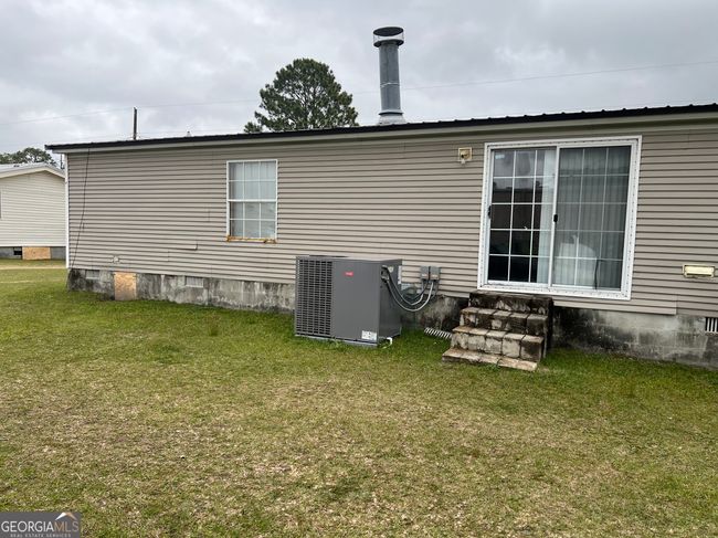 1357 Edgewood Ave, House other with 3 bedrooms, 2 bathrooms and null parking in Douglas GA | Image 12