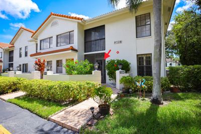 104 - 9728 Sills Dr E, Condo with 2 bedrooms, 2 bathrooms and null parking in Boynton Beach FL | Image 1