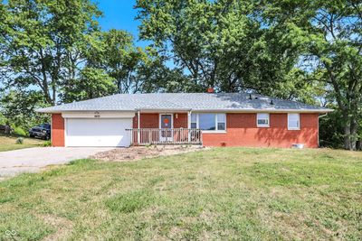 9402 E Raymond Street, House other with 2 bedrooms, 1 bathrooms and null parking in Indianapolis IN | Image 1