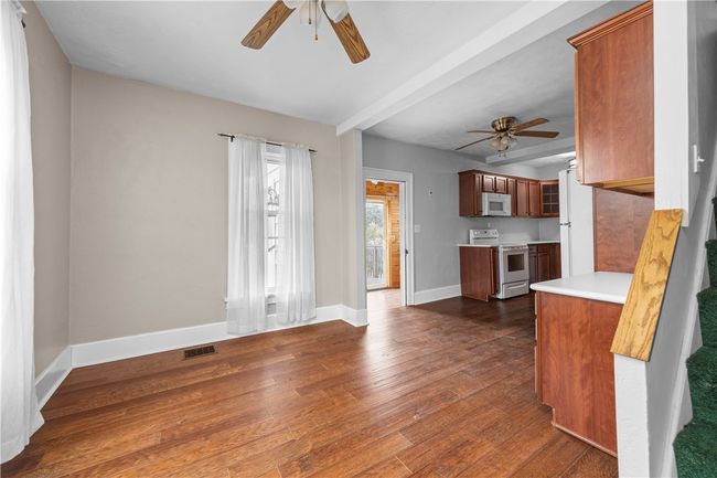457 Pine St, House other with 3 bedrooms, 1 bathrooms and 2 parking in Hookstown PA | Image 15