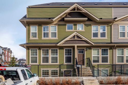 305 Cranbrook Sq Se, Calgary, AB, T3M3K8 | Card Image