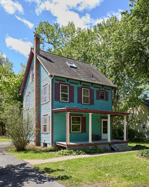 35 Union Ave, New Windsor, NY, 12553-7103 | Card Image
