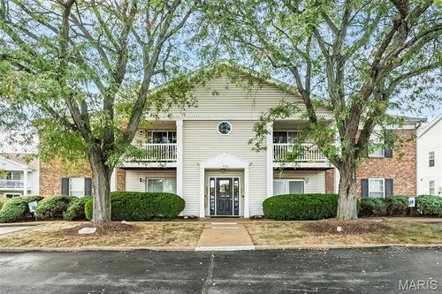 g-5281 Cricket Glen Ct, Saint Louis, MO, 63129-6700 | Card Image