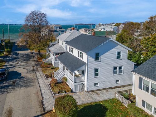 9 C St, Hull, MA, 02045-1919 | Card Image