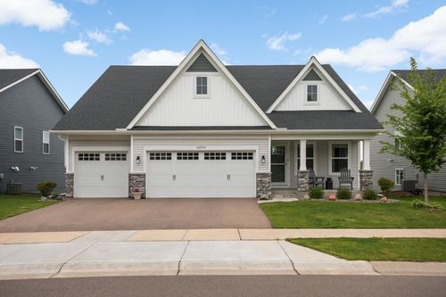 22924 Marie Pl, Rogers, MN, 55374-2812 | Card Image