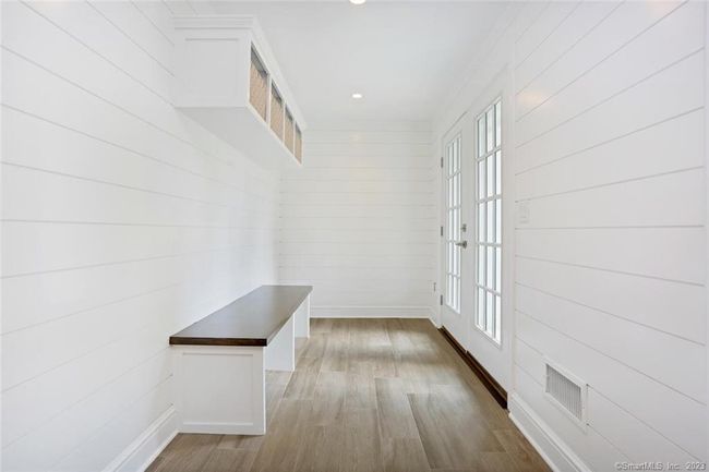 Mudroom | Image 19