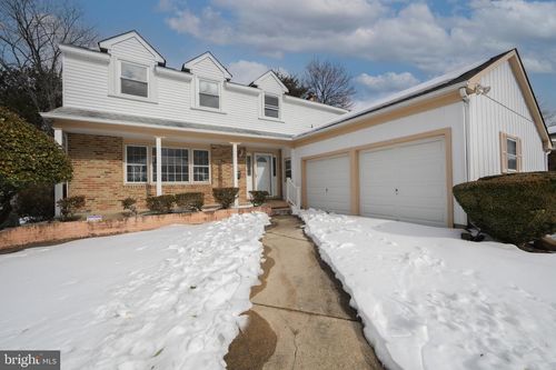 840 Lafayette Dr, MOUNT LAUREL, NJ, 08054-3211 | Card Image