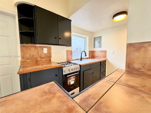 apt-3-12287 Ne 7th Ave, North Miami, FL, 33161-5628 | Card Image