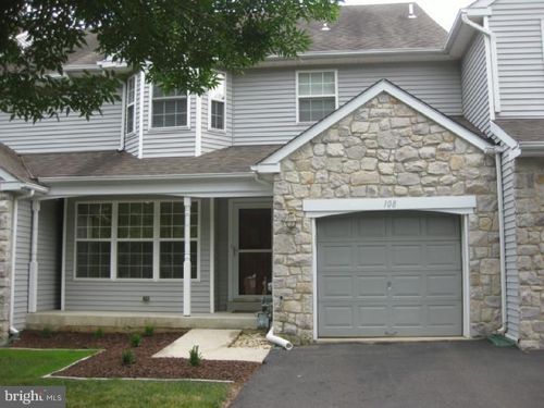 108 Thoroughbred Ct, NORTH WALES, PA, 19454-4252 | Card Image