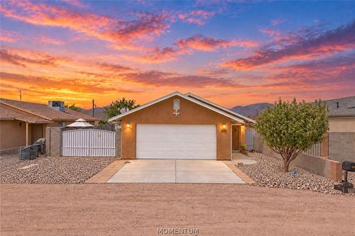 2623 Valentine Ave, Kingman, AZ, 86401-4713 | Card Image