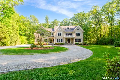 32 Lobdell Ln, Easton, CT, 06612-1415 | Card Image
