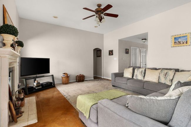 Open to the kitchen and breakfast area | Image 7
