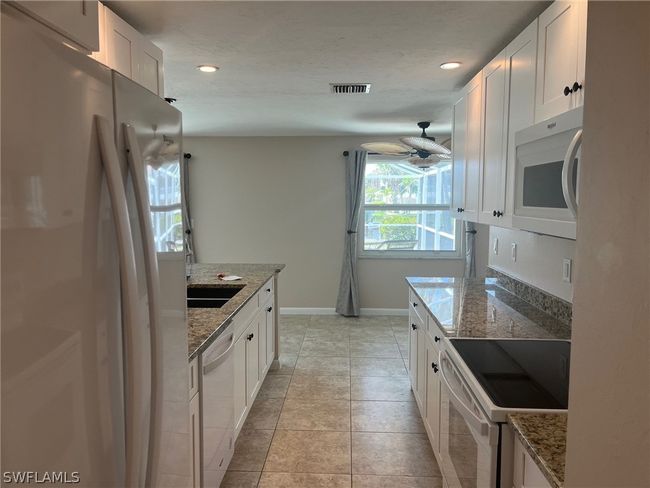 1001 Lindgren Boulevard, House other with 3 bedrooms, 2 bathrooms and null parking in Sanibel FL | Image 19