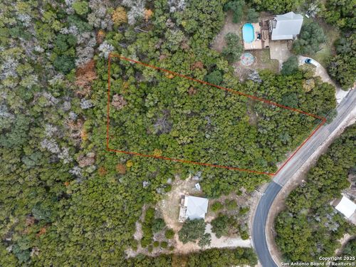 1361 Hilltop Oaks, New Braunfels, TX, 78132-2266 | Card Image