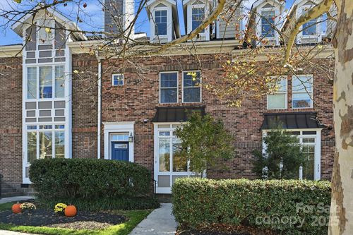 329 Spring St, Davidson, NC, 28036-7043 | Card Image