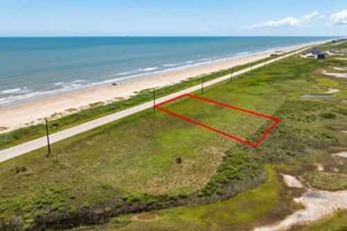 11821 Blue Water Hwy, Freeport, TX, 77541 | Card Image