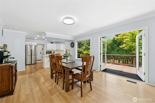 Dining room/family room | Image 15