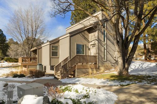 2381 N Oakmont Dr, Flagstaff, AZ, 86004-7433 | Card Image