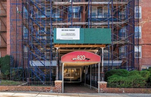 apt-404-820 Ocean Pkwy, Brooklyn, NY, 11230-2127 | Card Image