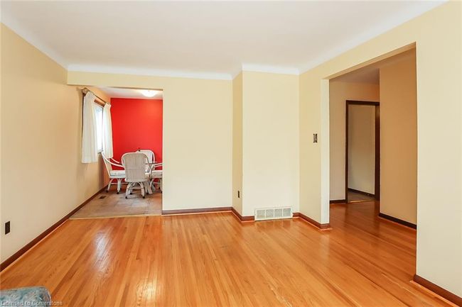 5750 Hodgson Ave, House other with 4 bedrooms, 2 bathrooms and 6 parking in Niagara Falls ON | Image 9