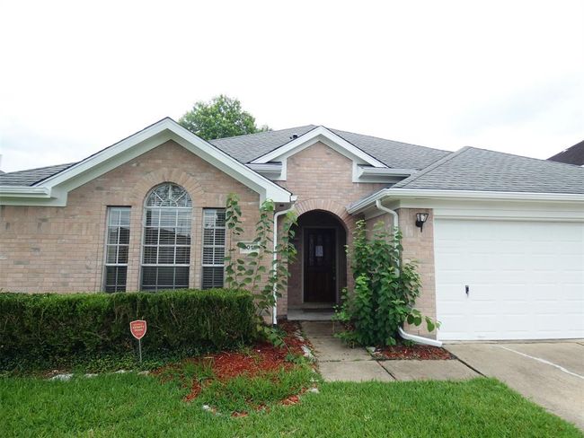 3015 Davey Oaks Dr, House other with 4 bedrooms, 2 bathrooms and 2 parking in Pearland TX | Image 22