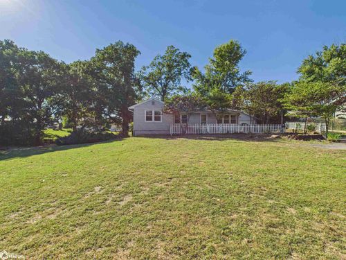 2928 Middle Rd, Keokuk, IA, 52632-2407 | Card Image