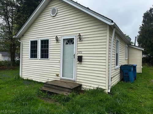 1470 E 332nd St, Eastlake, OH, 44095-3460 | Card Image