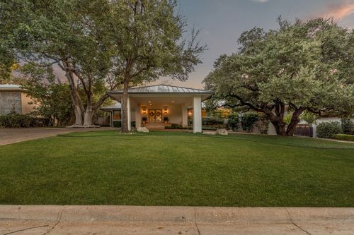 5849 Merrymount Rd, Fort Worth, TX, 76107-3553 | Card Image