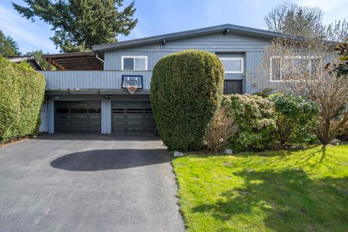 260 54a St, Delta, BC, V4M3J3 | Card Image