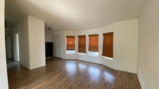 F-LIVING ROOM VIEW 2 | Image 12
