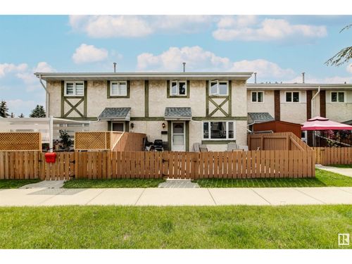 15F Callingwood Crt Nw, Edmonton, AB, T5T0H5 | Card Image