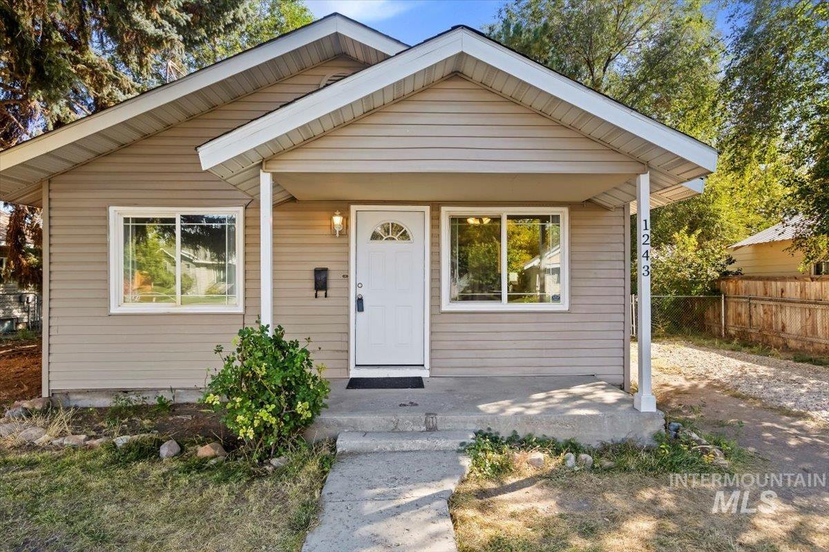 Malta Ave, Burley, ID 83318