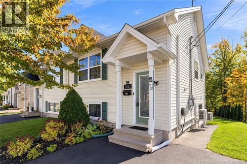 72 Danny St, Dieppe, NB, E1A0H8 | Card Image