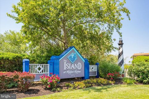 m253h8-205 125th St, OCEAN CITY, MD, 21842-2283 | Card Image