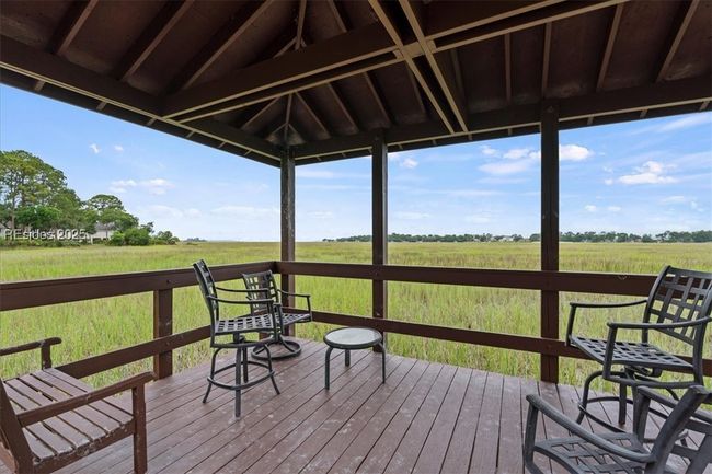 What a place to enjoy a morning coffee or glass of wine at sunset! | Image 39