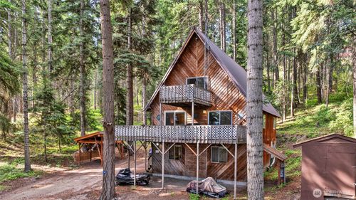 211 Indian Hill Rd, Cle Elum, WA, 98922-9045 | Card Image