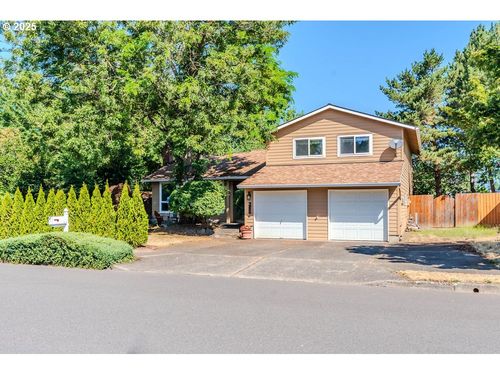 3083 Se 4th St, Gresham, OR, 97080-1429 | Card Image