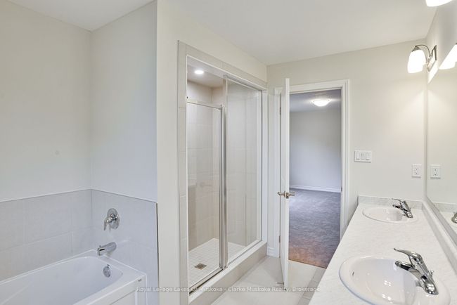 225 Mceachern Lane, House other with 4 bedrooms, 3 bathrooms and 2 parking in Gravenhurst ON | Image 17