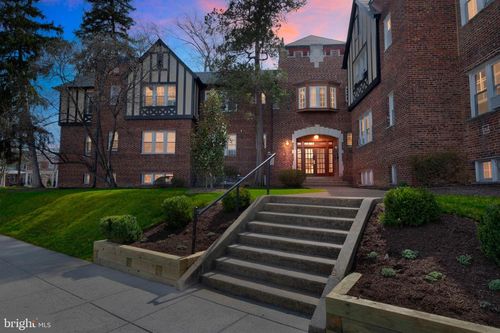207-208 Farragut St Nw, WASHINGTON, DC, 20011-4133 | Card Image