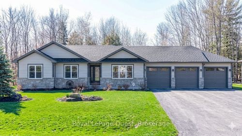 1975 Confederation Dr, Severn, ON, L3V7L1 | Card Image