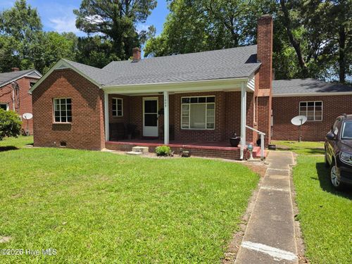 1009 Evergreen Ave, Goldsboro, NC, 27530-5144 | Card Image