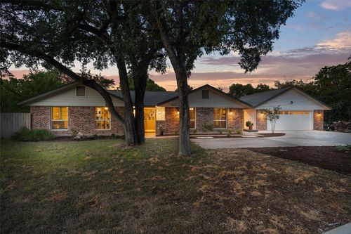 1907 Northwest Blvd, Georgetown, TX, 78628-3417 | Card Image