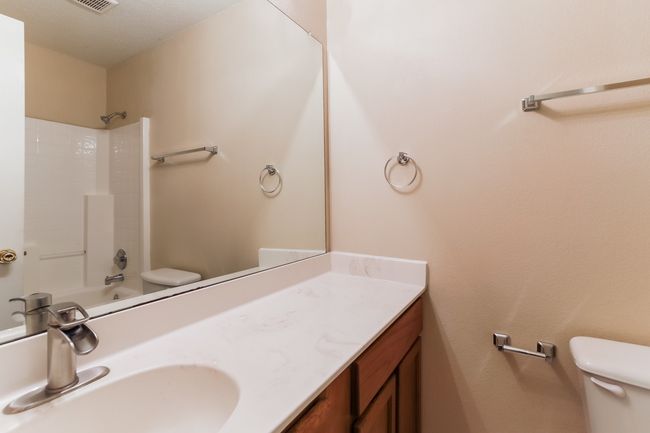 4368 Onyx Dr, House other with 3 bedrooms, 3 bathrooms and null parking in Carrollton TX | Image 15