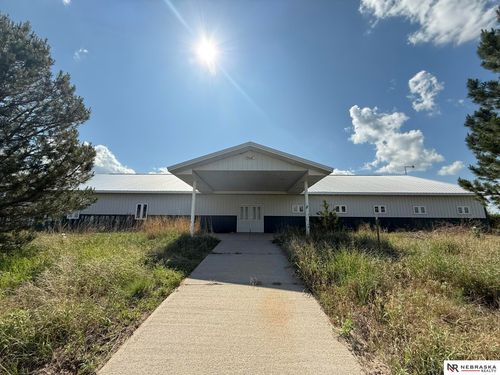 39748 Meadow Lake Rd, Valentine, NE, 69201-2348 | Card Image